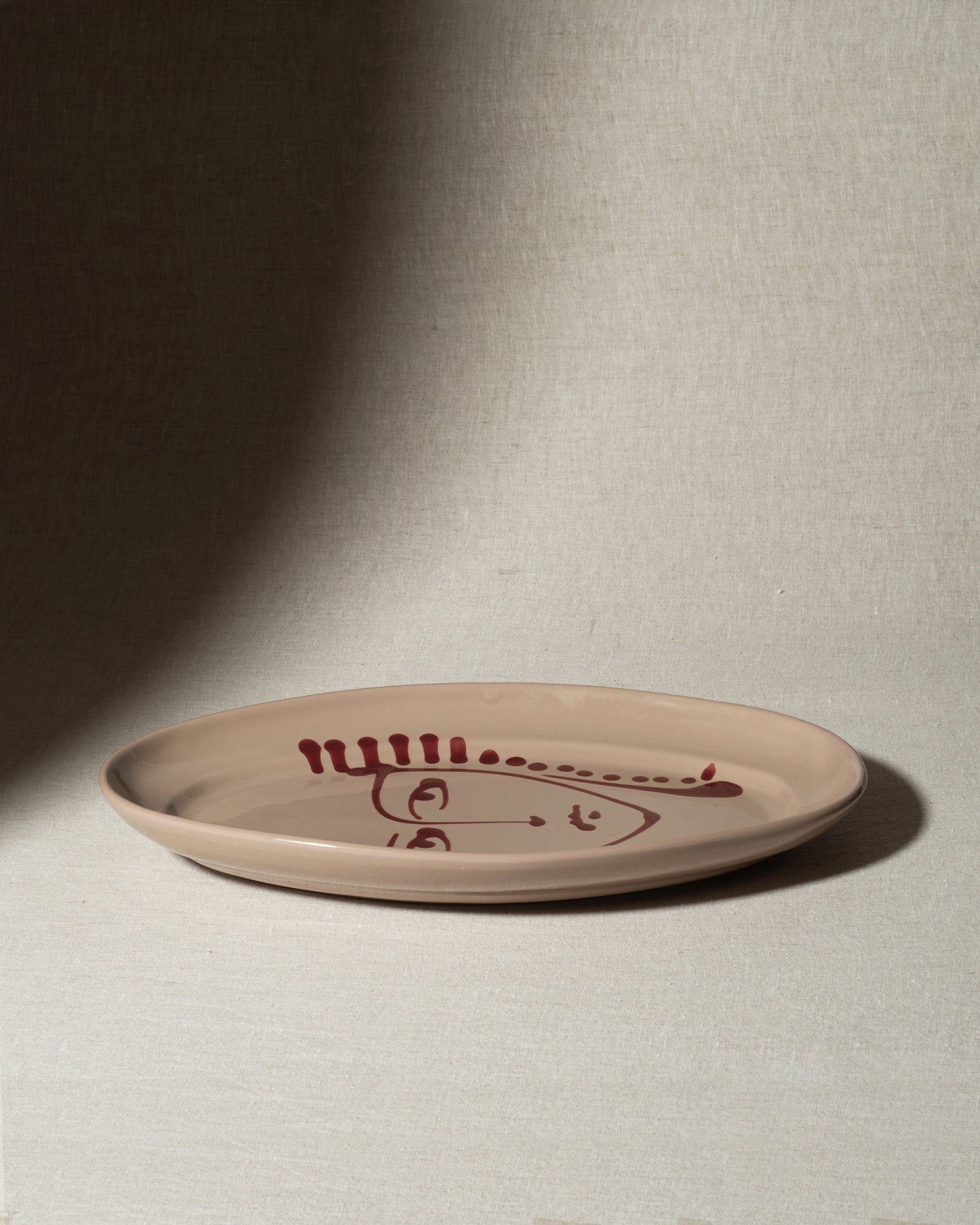 Large Platter «La Faccia» in «Radicchio»